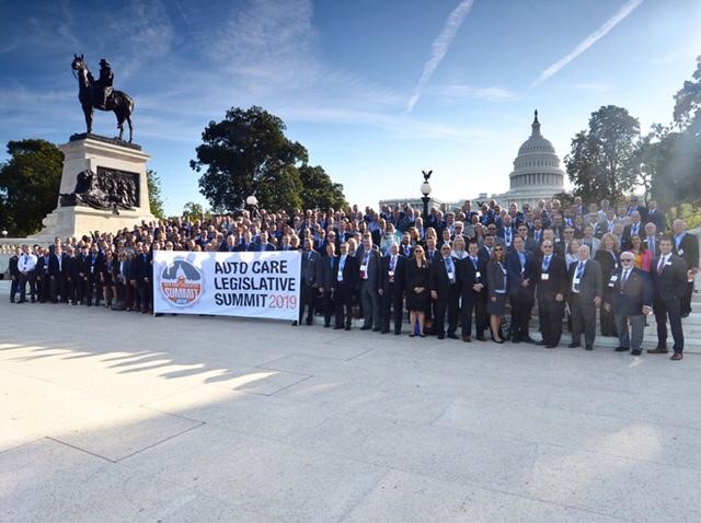 Group Picture In Front Of Capitol